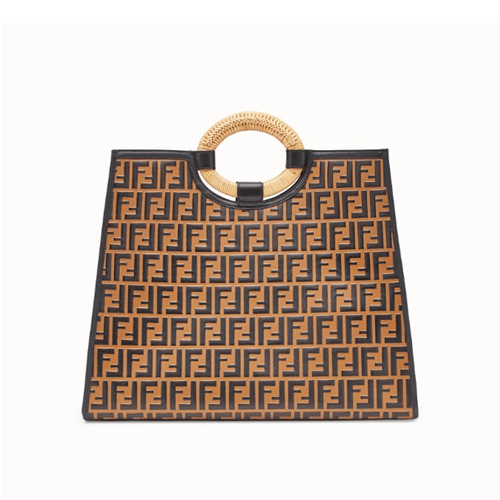 펜디 FF로고 런어웨이 쇼퍼백 [고준희백]