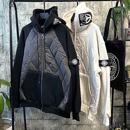 스톤아일*드 배색퀄팅 패딩 후드집업