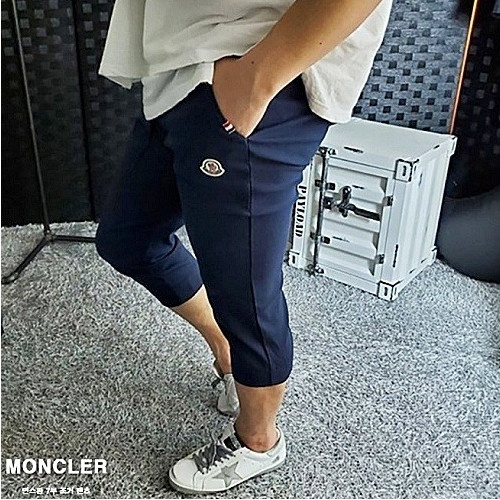 몽클*어 MONCLER 면스판 7부 조거 팬츠