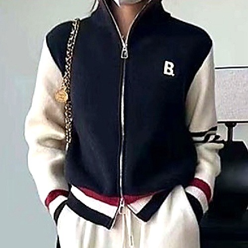 톰브*운 3색 배색 니트 집업