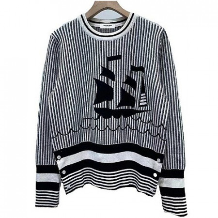 톰브*운 트루쉽 라운드 니트