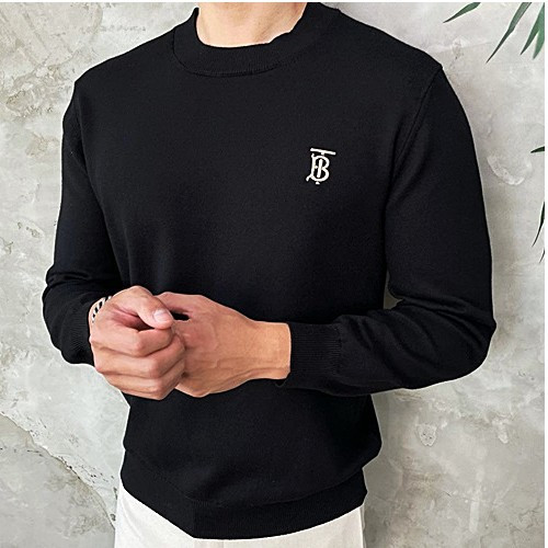 버*리 TB 자수 라운드 니트