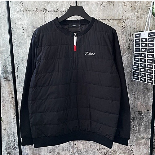 타이틀리*트 와팬패딩 맨투맨