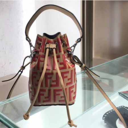 펜디 Mon Tresor 숄더백 레드