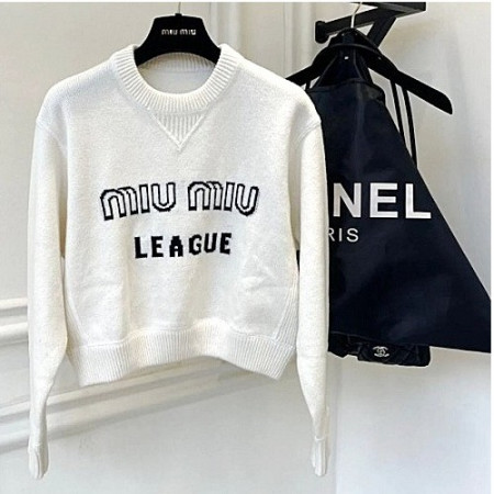 MIU MIU 이니셜 로고 크롭 니트
