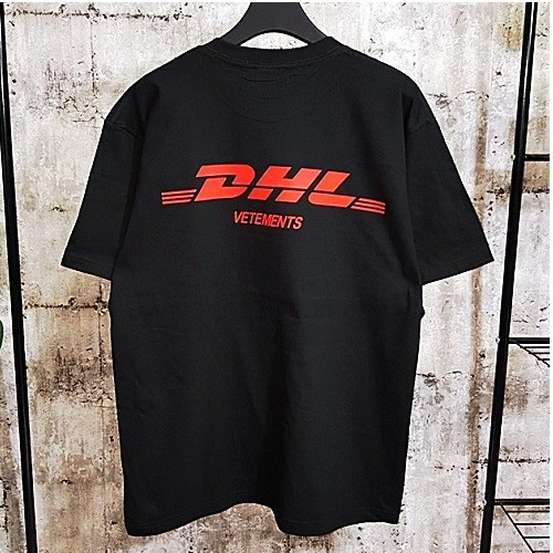 베*멍 DHL로고 하프티셔츠