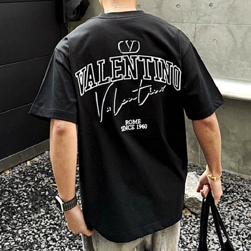 발렌*노 VALENTINO 자수로고 티셔츠