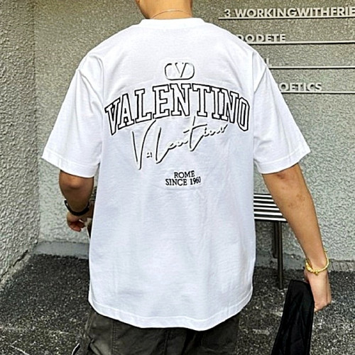 발렌*노 VALENTINO 자수로고 티셔츠