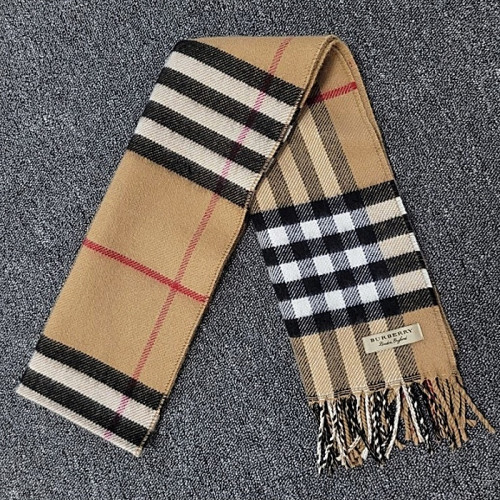 BURBERRY 체크 배색 머플러