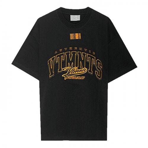 베*멍 VETEMENTS 코드컬리지 티셔츠