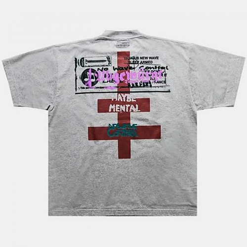 베*멍 VETEMENTS 멘탈 로고드 티셔츠