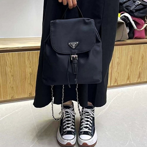 PRADA 스퀘어 위빙 백팩