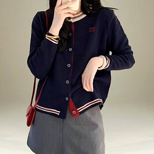 미우미우 MIUMIU 라운드배색 가디건
