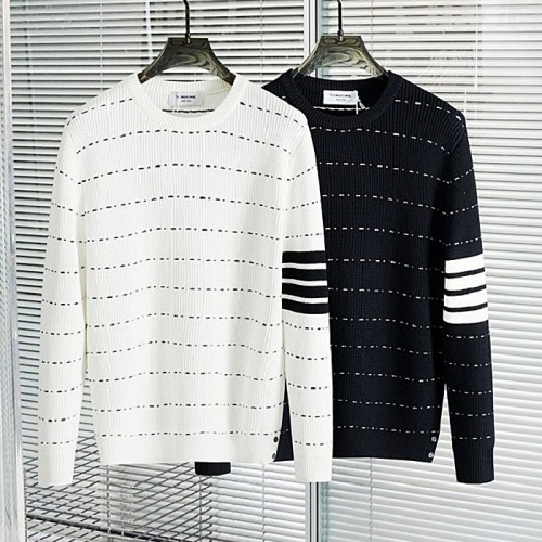 톰브라운 THOM BROWNE 사선 양모 라운드 니트