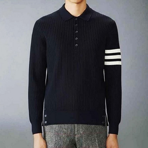 THOM BROWNE 사선 케이블 카라 니트