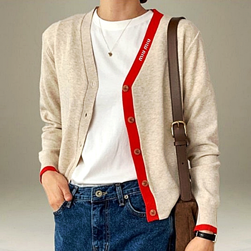 MIUMIU 한줄 라인배색 가디건