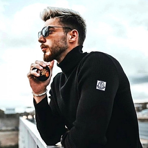 몽클*어 MONCLER 감마블루 터틀넥