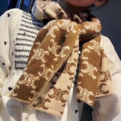 CELINE 양면 트리옹프 패턴 머플러