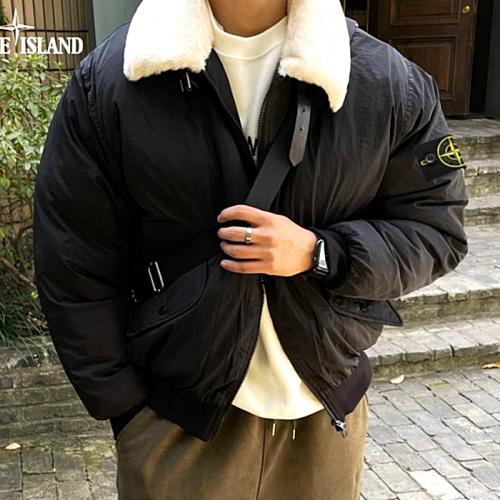 스톤아일*드 STONE ISLAND MA-1 항공 패딩