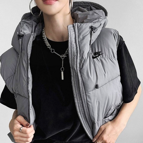 NIKE 다크 후드 패딩조끼