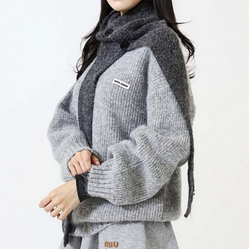 MIUMIU 울 캐시 크루넥 머플러 스웨터