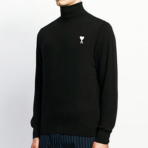 AMI 스몰하트 터틀넥 니트