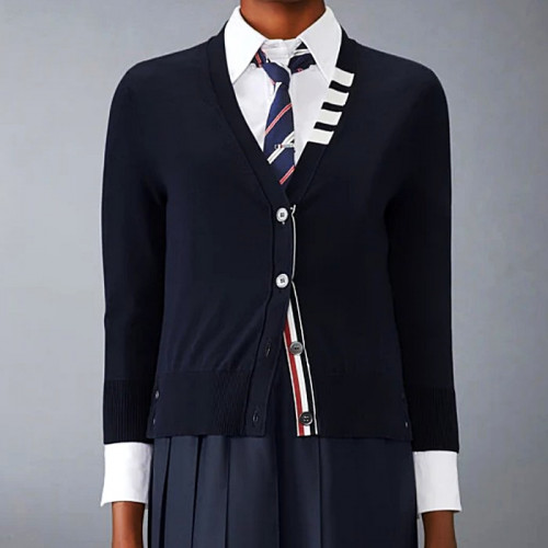 THOM BROWNE 사선 저지 스티치 V넥 가디건