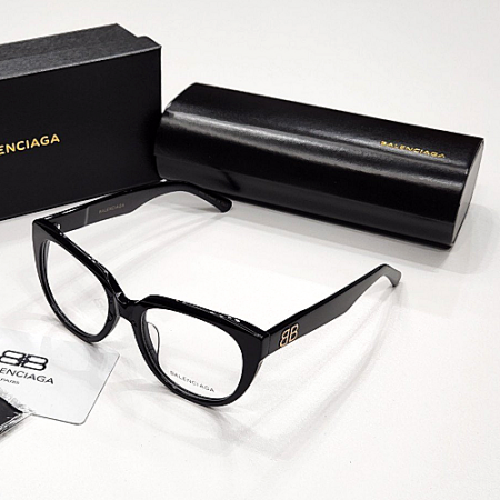 발렌시*가 뿔테 안경테 - 블랙