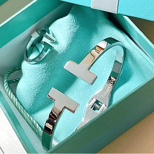 Tiffany T 뱅글 팔찌 & 반지 - 별도구매가능