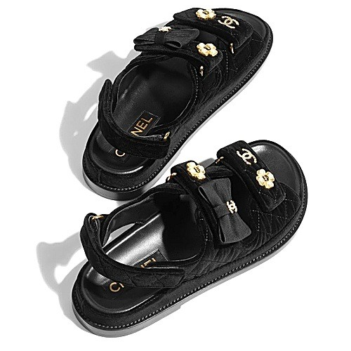 CHANEL 리본 벨크로 샌들