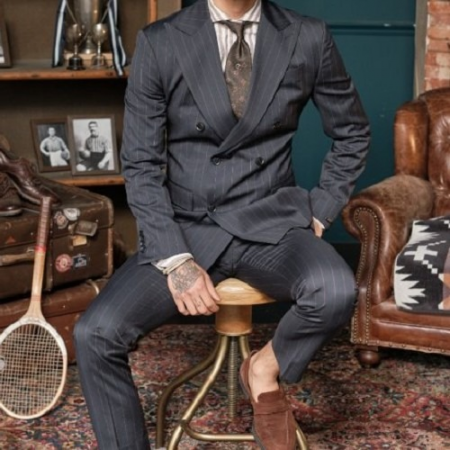 GUC*I 스트라이프 정장