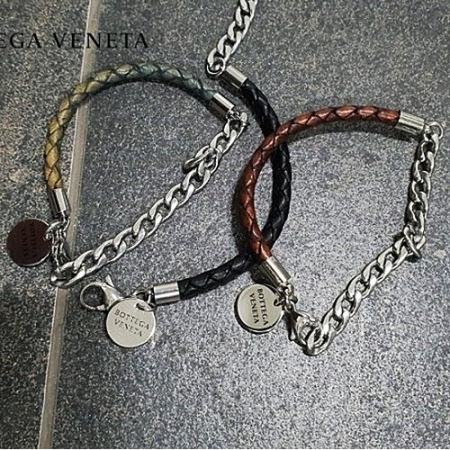 BOTTEGA VENTA 하프 가죽 스틸 팔찌