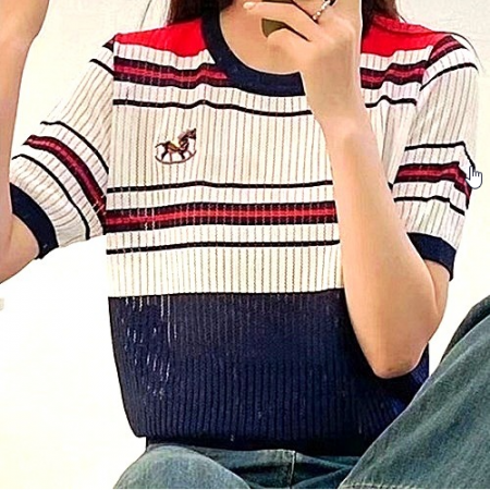 MIUMIU 목마 줄 니트티