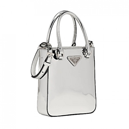 프*다 PRADA 소형 브러쉬드 가죽 토트백 - 실버