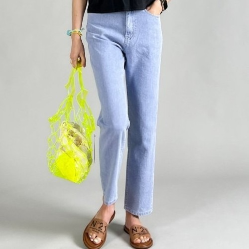 A*I 일자 슬림핏팬츠