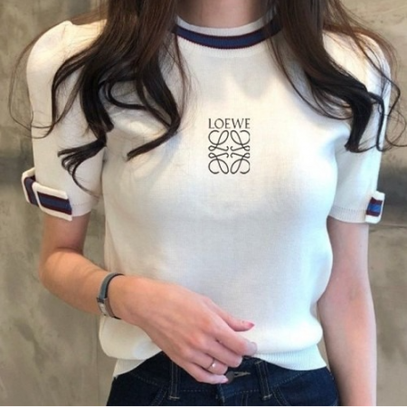 로*베 자수로고넥 반팔티