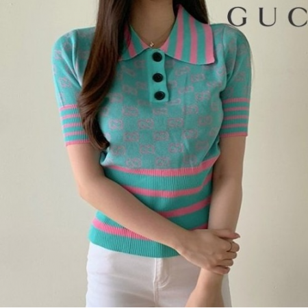 GUC*I 반소매 카라니트