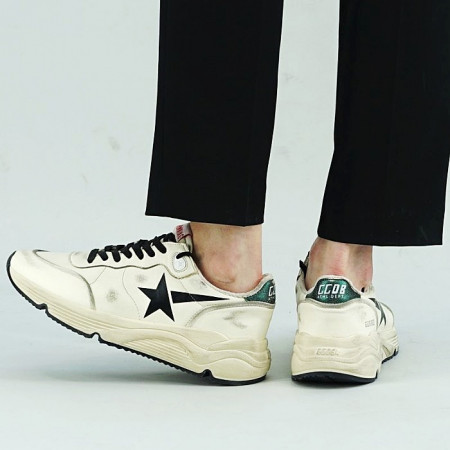 GOLDEN GOOSE 풀쿼터 스타 프린팅 런닝솔 스니커즈