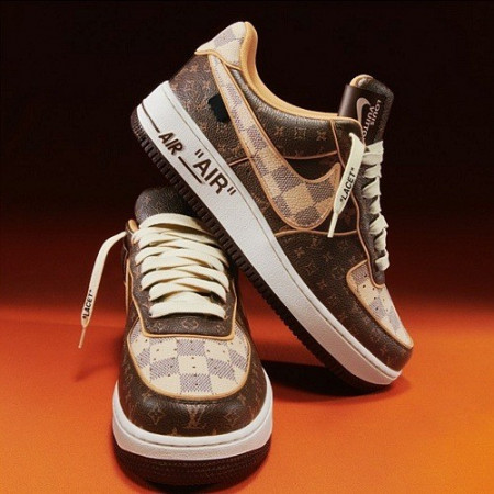 루이*통 x 나이키 에어포스1 로우 바이 버질아블로 - 브라운