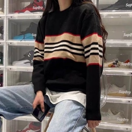 버*리 BB라인 라운드 니트