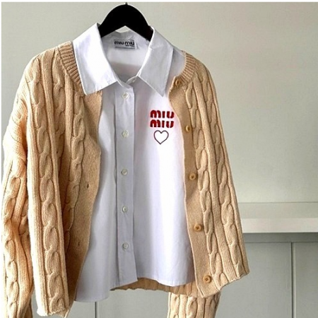 MIUMIU 하트자수 셔츠