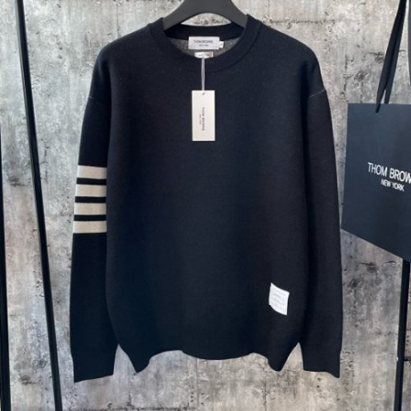 톰브*운 4선 시그니처 니트