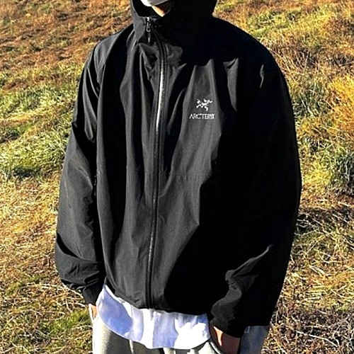 아크테*스 베타 LT 고어텍스 바람막이