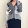 THOMBROWNE 클래식 언발란스 스트라이프 가디건