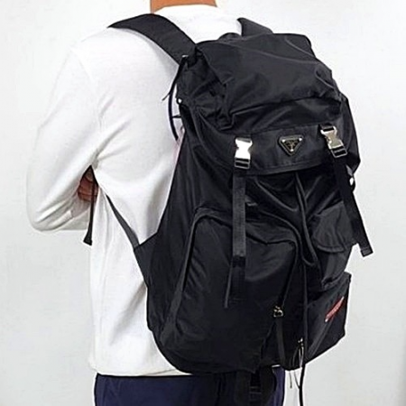 프*다 PRADA 버클리 사파리 빅 백팩