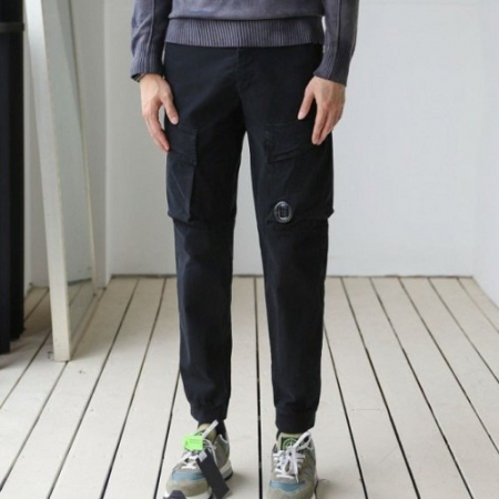 C.P컴*니 에르고노믹 핏 렌즈 하프 조거팬츠