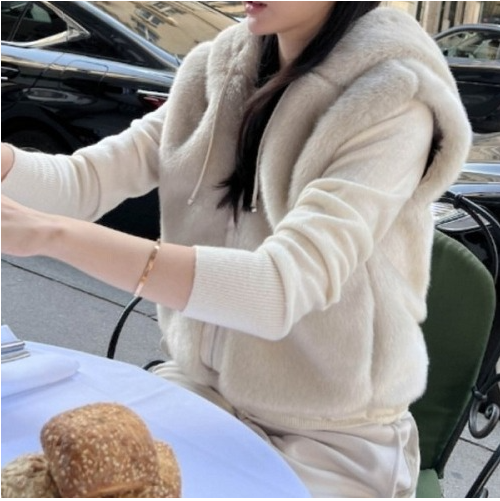 CHAN*L 샤이니 퍼 후드 베스트