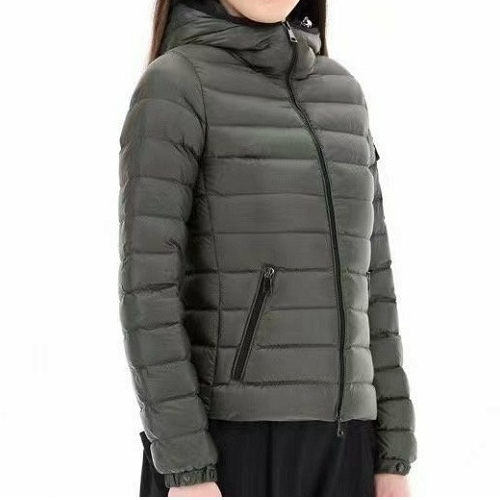 MONCL*R 로고패치 패딩