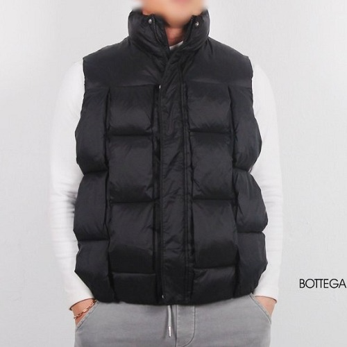 BOTTEGA VENE*A 패딩 테크 다운 베스트
