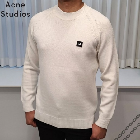 AC*E 블랙패치 캐시미어 라운드 니트